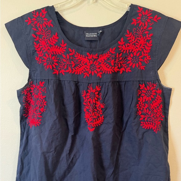 Madison Mathews Tops - Madison Mathews Smocked Top Blue Red Embroidered Sleeveless Blouse - Size Medium